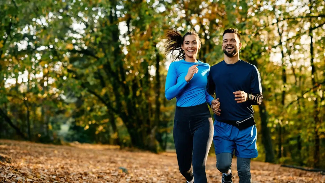 casal a praticar exercício fisíco